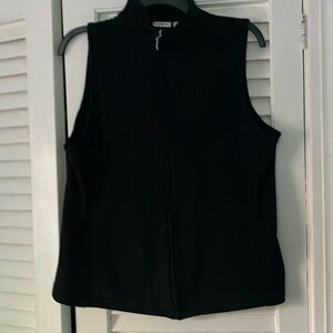 Croft & Barrow Black Sleeveless Medium  Vest